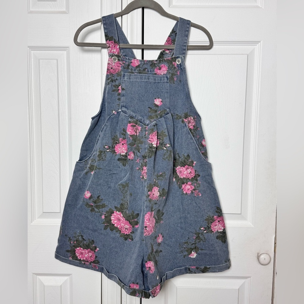 BiBi Floral Denim Overall Shorts NWT S, M,L ,XL 100% Cotton Boutique - Picture 2 of 11